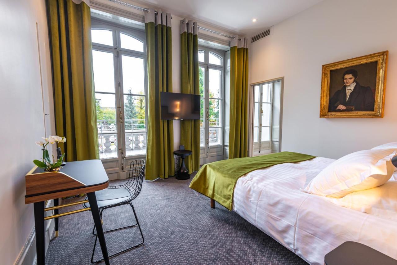Hotel Mille Pas Voiron Kültér fotó