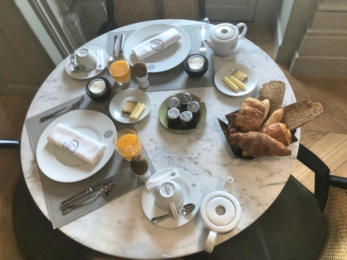 Hotel Mille Pas Voiron Kültér fotó